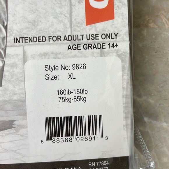 New in package! Women’s “Glorious Gladiator” Halloween Costume Size XLarge - Picture 6 of 7